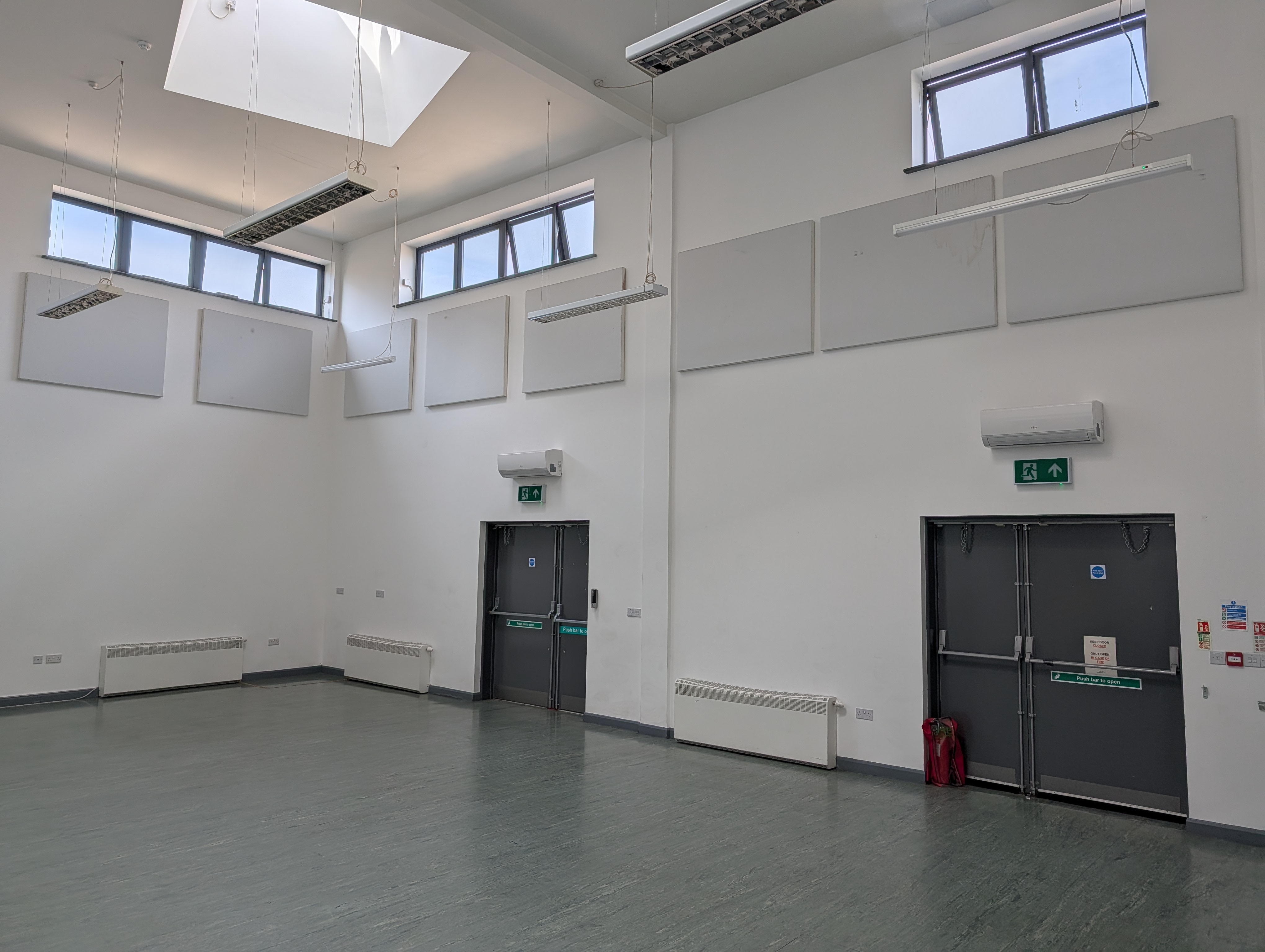 Hall Photo 2